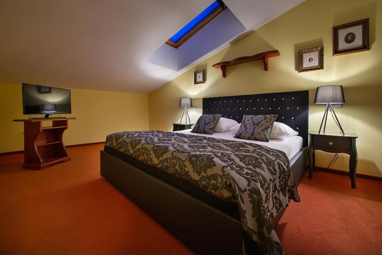 Česká Lípa City Hotel Morris מראה חיצוני תמונה